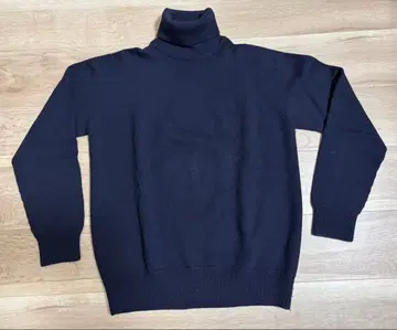 1LDK LIVING CONCEPT 네이비 터틀넥 니트 네이비2