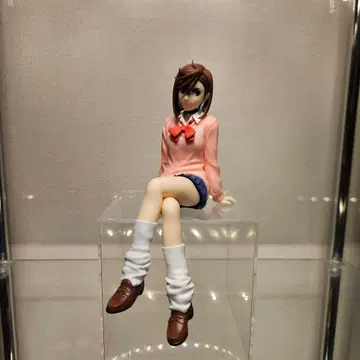 단단단 모모 쵸코노세 피규어