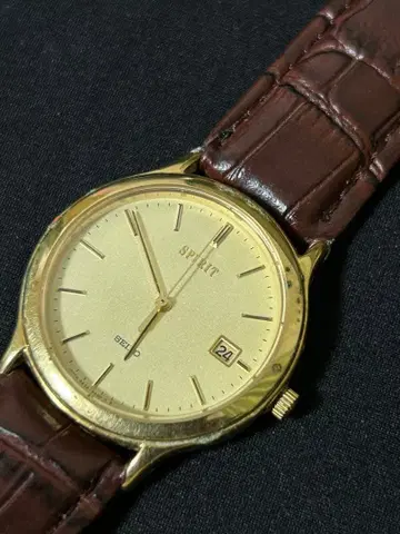 세이코 스피릿 레트로 쿼츠 가동 중