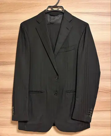 저널 스탠다드 수트 44