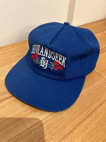 hide and seek Cali Headwear 자수 캡 파랑
