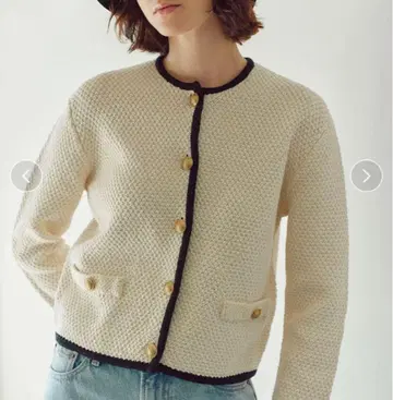 mila owen/미라 오웬/금장 버튼 숏 기장 가디건