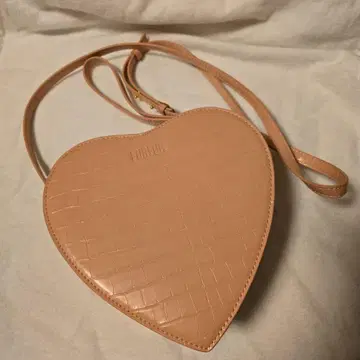 FURFUR 하트형 핑크 숄더백