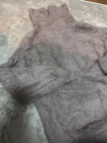 라쿤 100% 하이넥 스웨터 그레이 라쿠도그