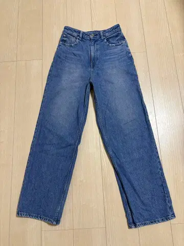 RED CARD TOKYO Dakot