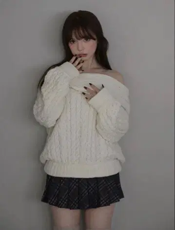 앤드마리 Kiki 케이블 루즈 니트 아이보리