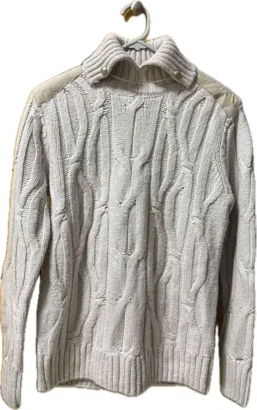 타미힐피거 케이블 니트 울 95% 골드 버튼 이탈리아 실 체인