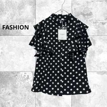 FASHION 새상품 택 프릴 슬리브 블라우스 티셔츠 도트 무늬 반팔