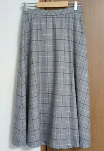 레리안 겨울 롱 스커트 새상품급