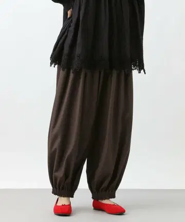 [ natural by clip ] TR 개더 턱 팬츠