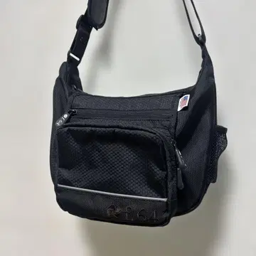 초레어 디자인 f.64 카메라백 숄더백 블랙