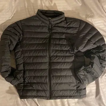 UNIQLO 울트라 라이트 다운 다운 자켓 블랙 M