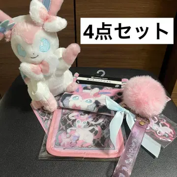 Eevee Collection 니인피아