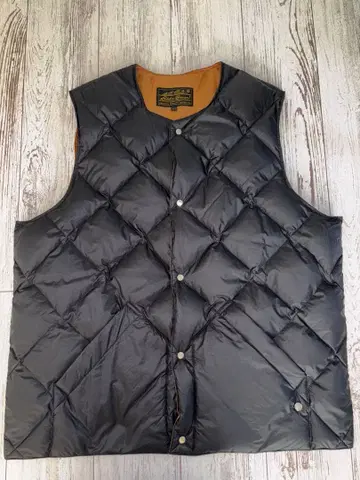 Eddie Bauer Black Tag Collection Vest