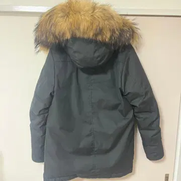 피레넥스 다운 새상품급!!