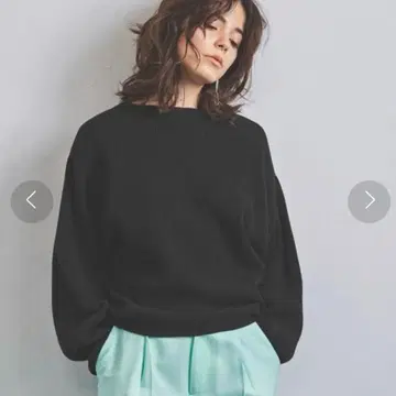 UWSC 아제 보트넥 볼륨 슬리브 니트 블랙