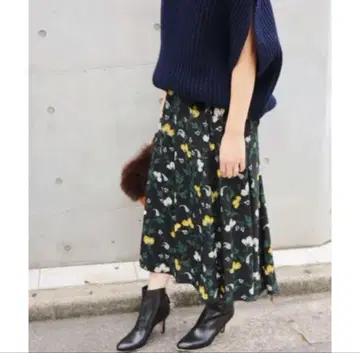 IENA 플라워 모티브 스커트 꽃무늬 레트로 38