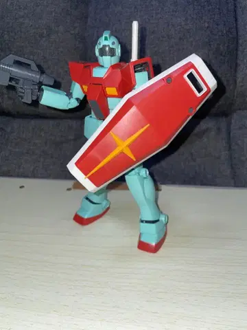 완성품 MG 1/100 짐 2.0