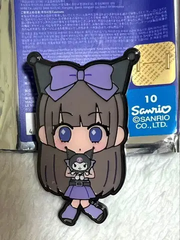 LE SSERAFIM 루세라 멜로크로 핀즈 핀 배지 운채