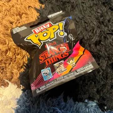 Bitty pop 기묘한 이야기