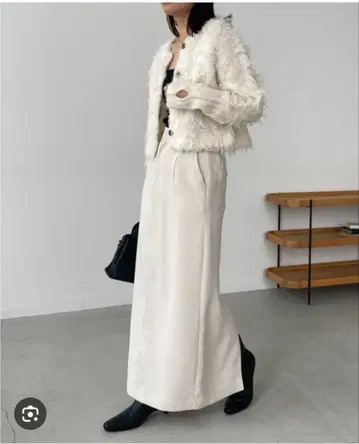 CAPRICIEUX LEMAGE 맥시 I 라인 스커트 36 에크루