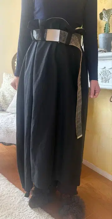 새상품급 y's 블랙 벌룬 실루엣 롱 스커트