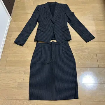 스트라이프 비즈니스 스커트 수트