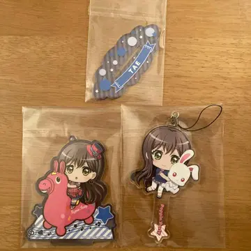 뱅드림 하나조노 타에 아크릴 스탠드 키링 2개 세트