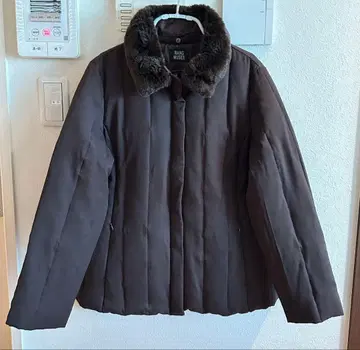 브라운 퍼 옷깃 퀼팅 다운 자켓