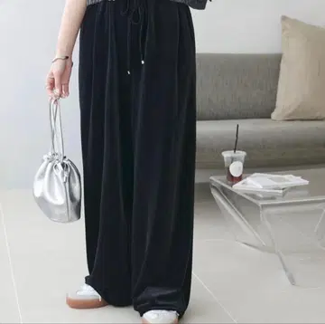 벨로아 와이드 팬츠 DISCOAT