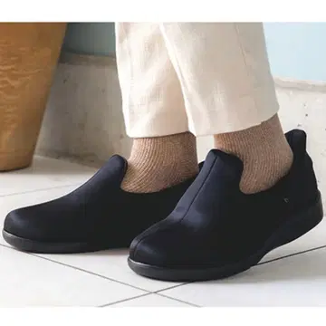 아유미 순간 스포트 블랙 L 사이즈 (23.0cm ~ 23.5cm)