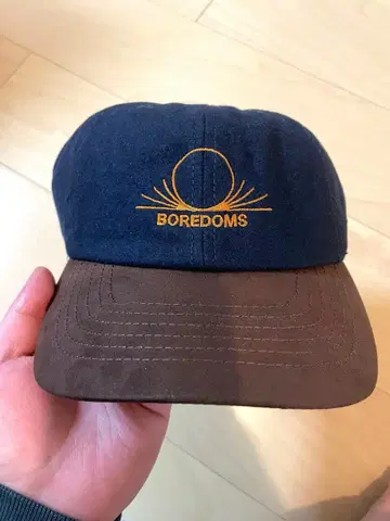 BOREDOMS 네이비 브라운 캡