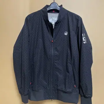 컨디션 최상 HONMA 블랙 자켓 M 사이즈