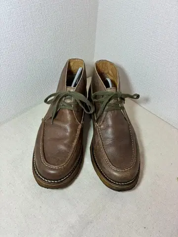 브라운 가죽 처카 부츠