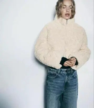 ZARA 보아 자켓 XS