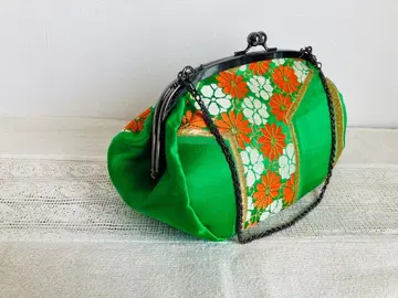 [ 오비 리메이크 ] 꽃무늬 가마구치 백 그린 컬러 체인 포함