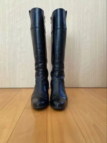 블랙 가죽 롱 부츠 중간 힐