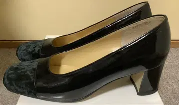 긴자 카네마츠 블랙 에나멜 6cm 힐