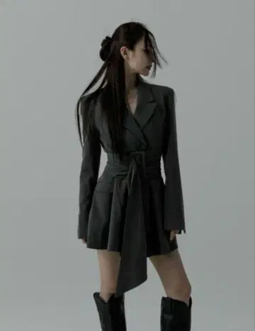 MELTTHELADY 그레이 벨트 자켓 원피스