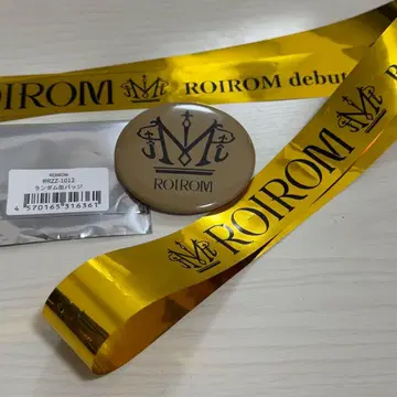 ROIROM 랜덤 캔뱃지 + 은테 1개