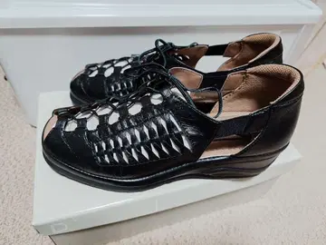 VIGEVANO 비제바노 샌들 + 증정 (할인권)