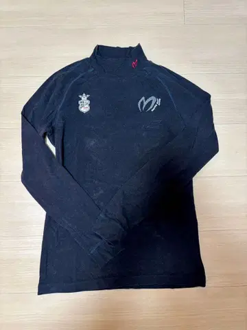 MASTER BUNNY 바람막이 & 긴팔 가을/겨울 스웨터 2종 세트