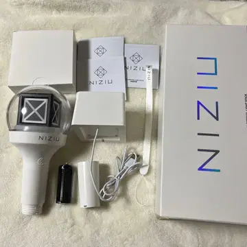 NIZIU 응원봉 화이트