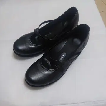 미사용 새상품 Re:getA 블랙 펌프스 M 사이즈