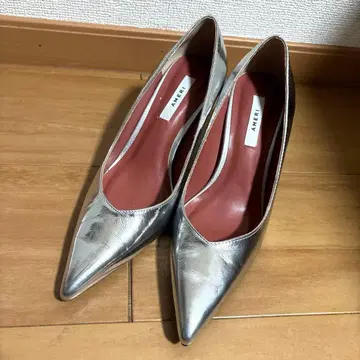 AKERI vintage 펌프스 실버