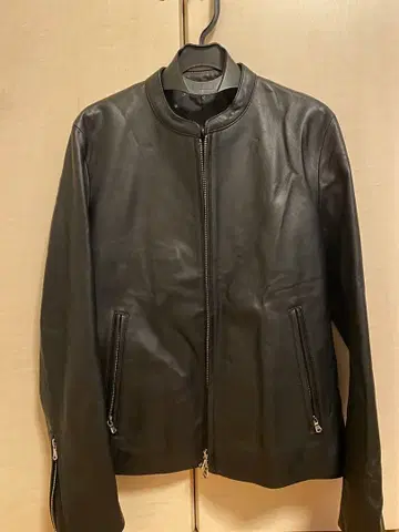블랙 가죽 싱글 라이더 자켓
