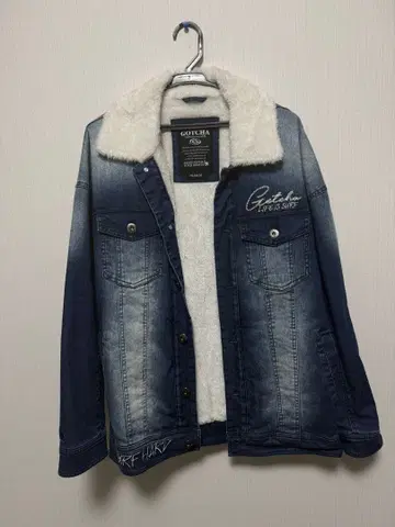 GOTCHA 보아 옷깃 데님 자켓
