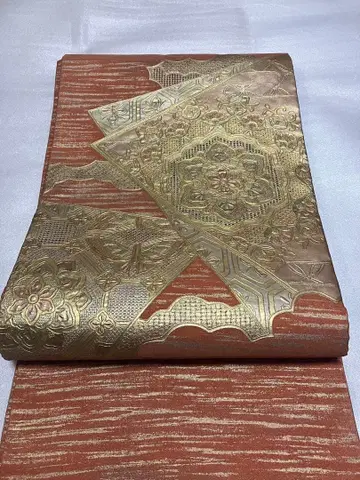 후쿠로 오비 오타이코 오비 아름다운 오렌지와 골드 컬러 꽃무늬와 나비