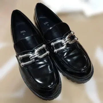 ZARA 블랙 로퍼 38 24.5cm~25cm