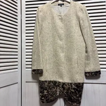 Dual View 베이지 레오파드 무늬 롱 코트 42